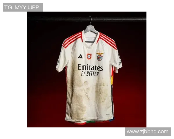 穿着78号球衣的足球明星背后的故事与荣耀之路